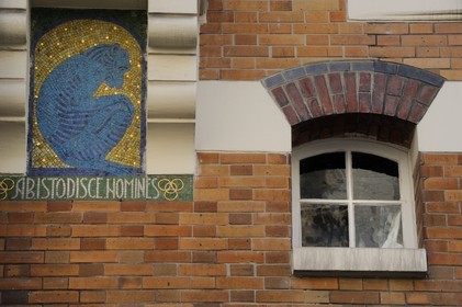 France, Val-de-Marne (94), Vincennes, maison d’artiste aux décors d’animaux au 13 rue Eugénie-Gérard