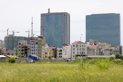 Vietnam, Hanoï, new buildings in Cau Giay district