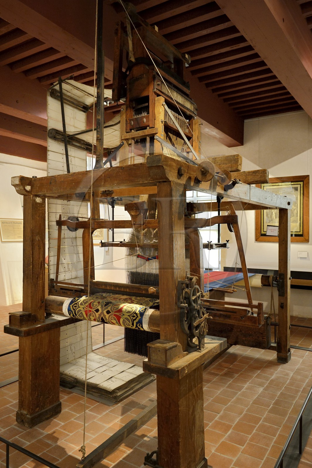 France, Rhône (69), Lyon, site historique classé Patrimoine Mondial de l'UNESCO, Vieux Lyon, musées Gadagne, Musée d'histoire de la ville de Lyon, métier à tisser la soie mis au point par Joseph Marie Jacquard dit métier Jacquard