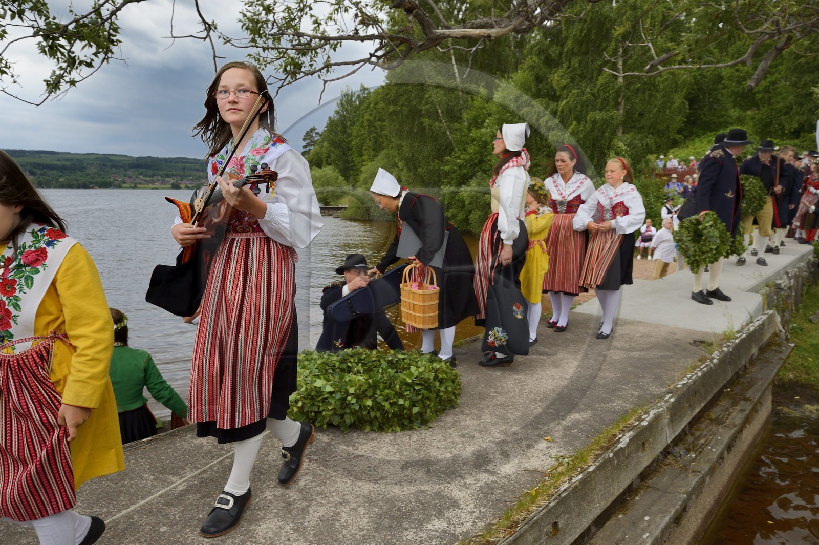 Sweden, Dalarna County, Leksand, the most popular in Sweden midsummer celebrations, transfer in the old church Boats on Lake Siljan