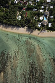 France, île de la Réunion, la Cote Ouest, le lagon de Saint-Gilles-Les-Bains, l'Ermitage-les-Bains (vue aérienne)