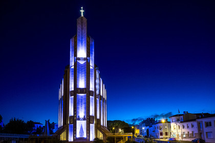 France, Charente-Maritime (17), Royan, église Notre-Dame de Royan construite de 1955 à 1958 par l'architecte Guillaume Gillet (Grand Prix de Rome)