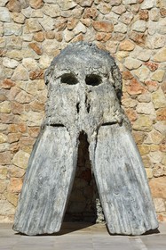 France, Var (83), Iles d'Hyères, parc national de Port Cros, Ile de Porquerolles, la Fondation Carmignac, Alicastre oeuvre de Miguel Barcelo