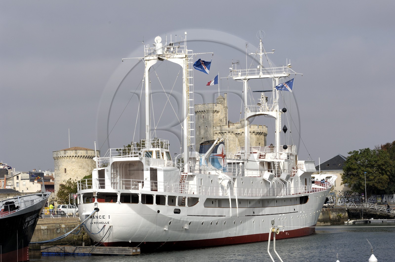 France, Charente-Maritime (17), La Rochelle, l'ancien Bassin des Chalutiers, le France 1 du musée maritime