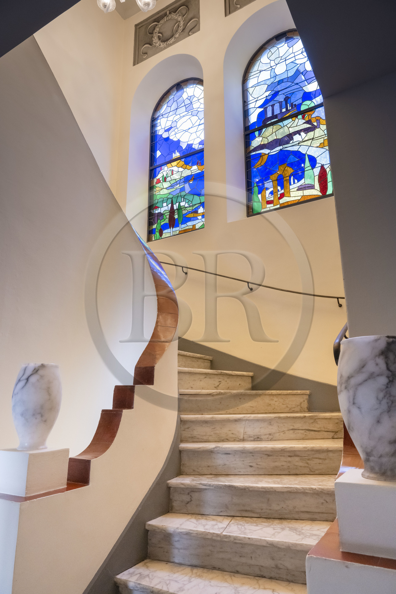 France, Alpes-Maritimes (06), Menton, Domaine des Colombieres, la villa des Colombières est entièrement conçue comme une œuvre d'art par Ferdinand Bac, l'escalier