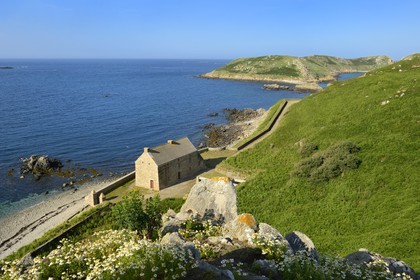 France, Cotes-d'Armor, Perros-Guirec, Sept-Iles Archipelago and bird sanctuary, Ile aux Moines, former barracks and Bono island in the background
