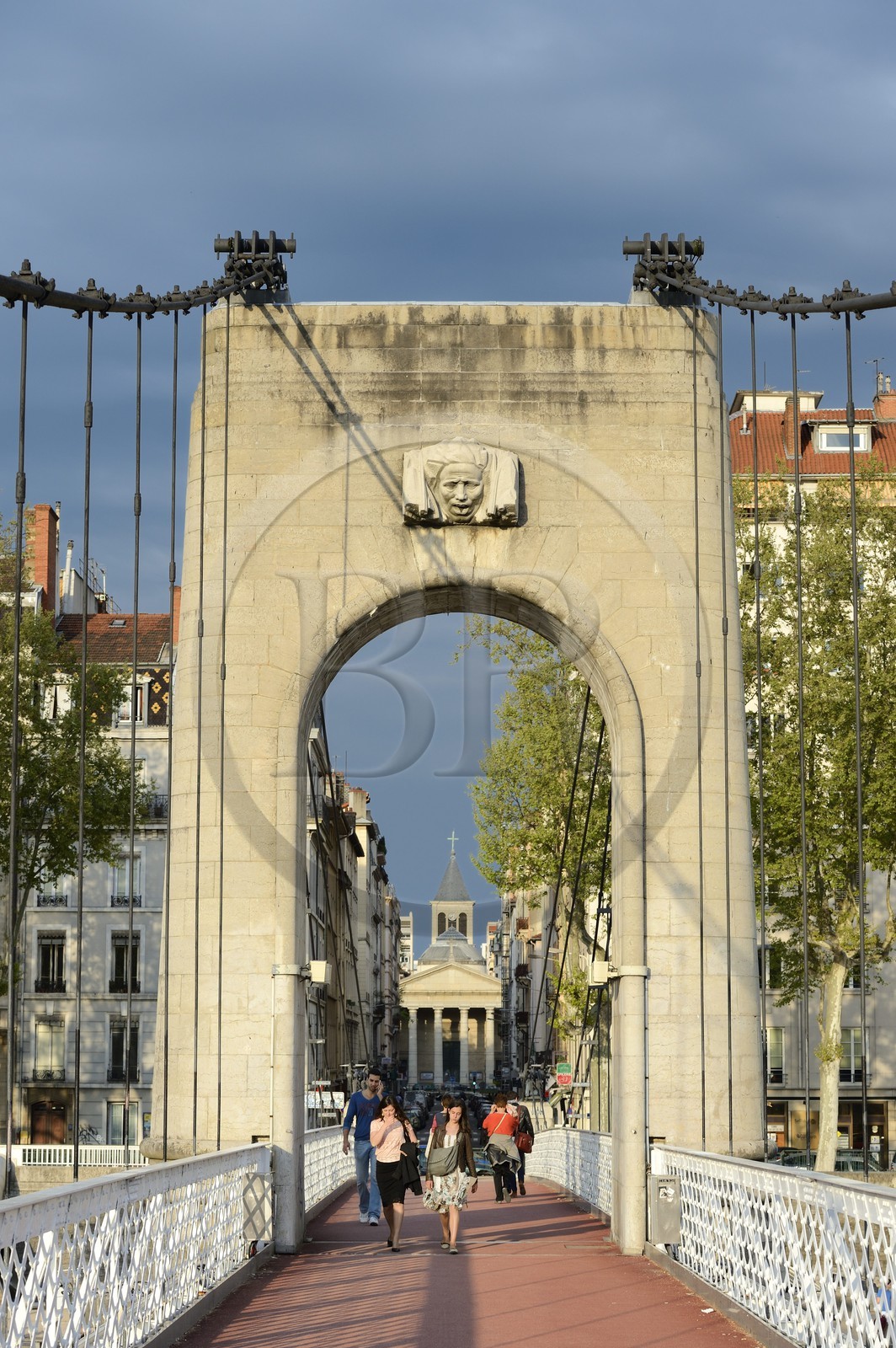 France, Rhône (69), Lyon, les berges du Rhône, la passerelle du Collège sur le Rhône