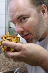 France, Dordogne (24), Périgord Blanc, Périgueux, le chef Eric Vidal du restaurant l'Essentiel