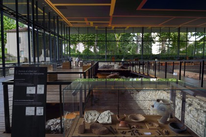 France, Dordogne (24), Périgord Blanc, Périgueux, musée Vesunna, Site-Musée Gallo Romain conçu par l'architecte Jean Nouvel (mention obligatoire)