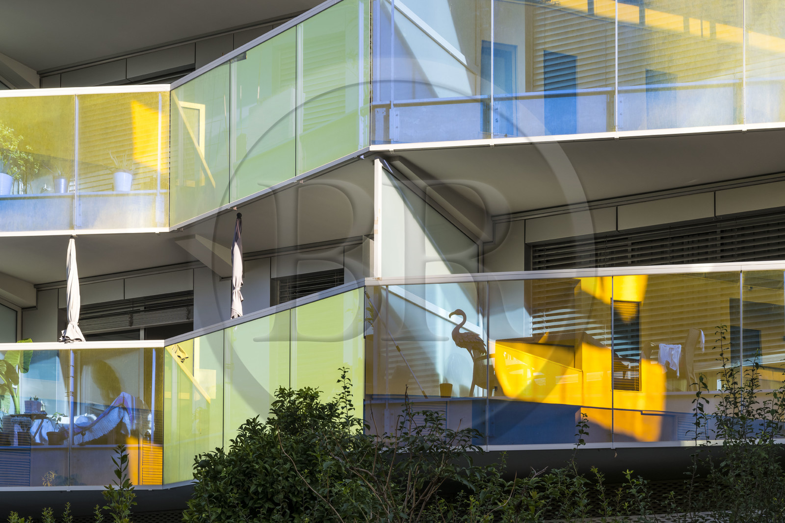 France, Hérault (34), Montpellier,  quartier de Port Marianne, les rives du Lez, la résidence Koh-I-Noor conçu par l'architecte Bernard Bühler