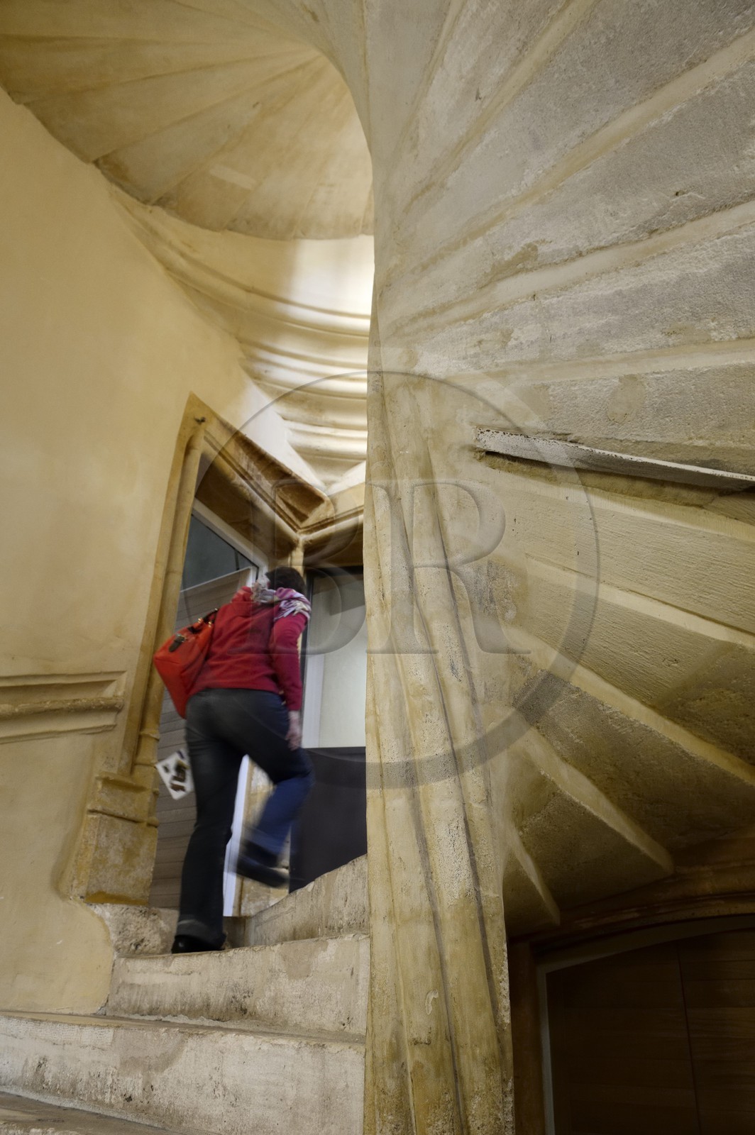 France, Rhône (69), Lyon, site historique classé Patrimoine Mondial de l'UNESCO, quartier de Saint-Paul dans le Vieux Lyon, l'Hôtel de Gadagne Renaissance abritant les musées Gadagne, escalier d'honneur