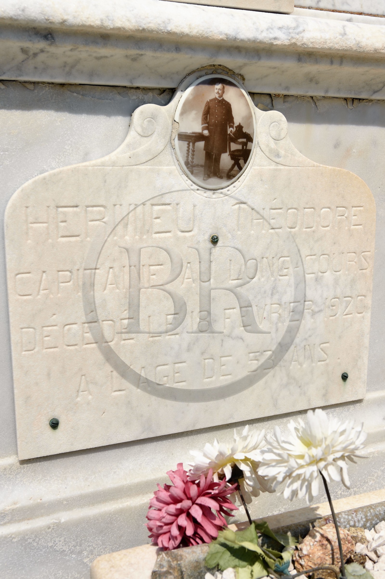 France, Var, Saint-Tropez, sea cemetery on the Chemin des Graniers, tomb of a Master mariner