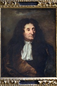 France, Aisne (02), Château-Thierry, Musée Jean de La Fontaine - Ville de Chateau-Thierry, le portrait du poète peint vers 1680 par Hyacinthe Rigaud exposé dans la salle du XVIIème siècle