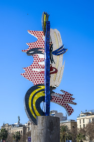 Espagne, Catalogne, Barcelone, Port Vell, Miss Barcelona aussi sous le nom de Cap de Barcelona, sculpture de l'artiste américain Roy Lichtenstein