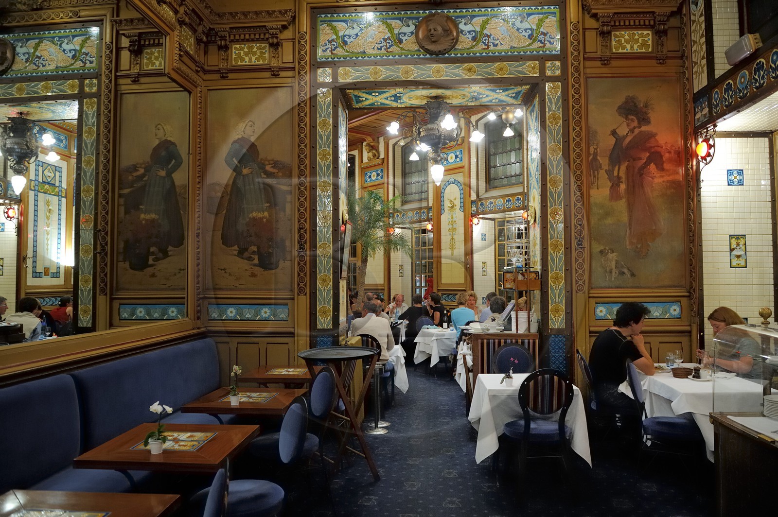 France, Loire-Atlantique (44), Nantes, Brasserie La Cigale classée Monument historique pour son intérieur art nouveau