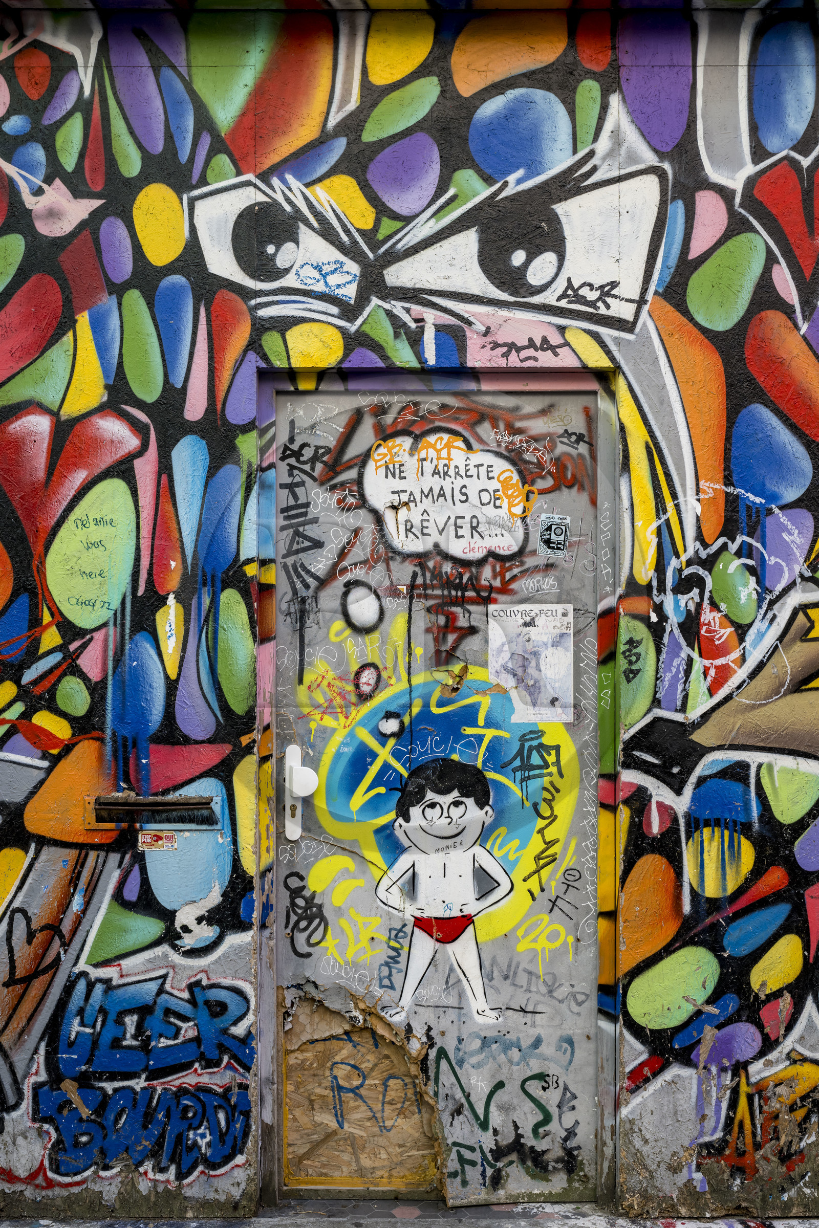 France, Charente Maritime, La Rochelle, street art in rue Saint Nicolas in the old fishermen's quarter