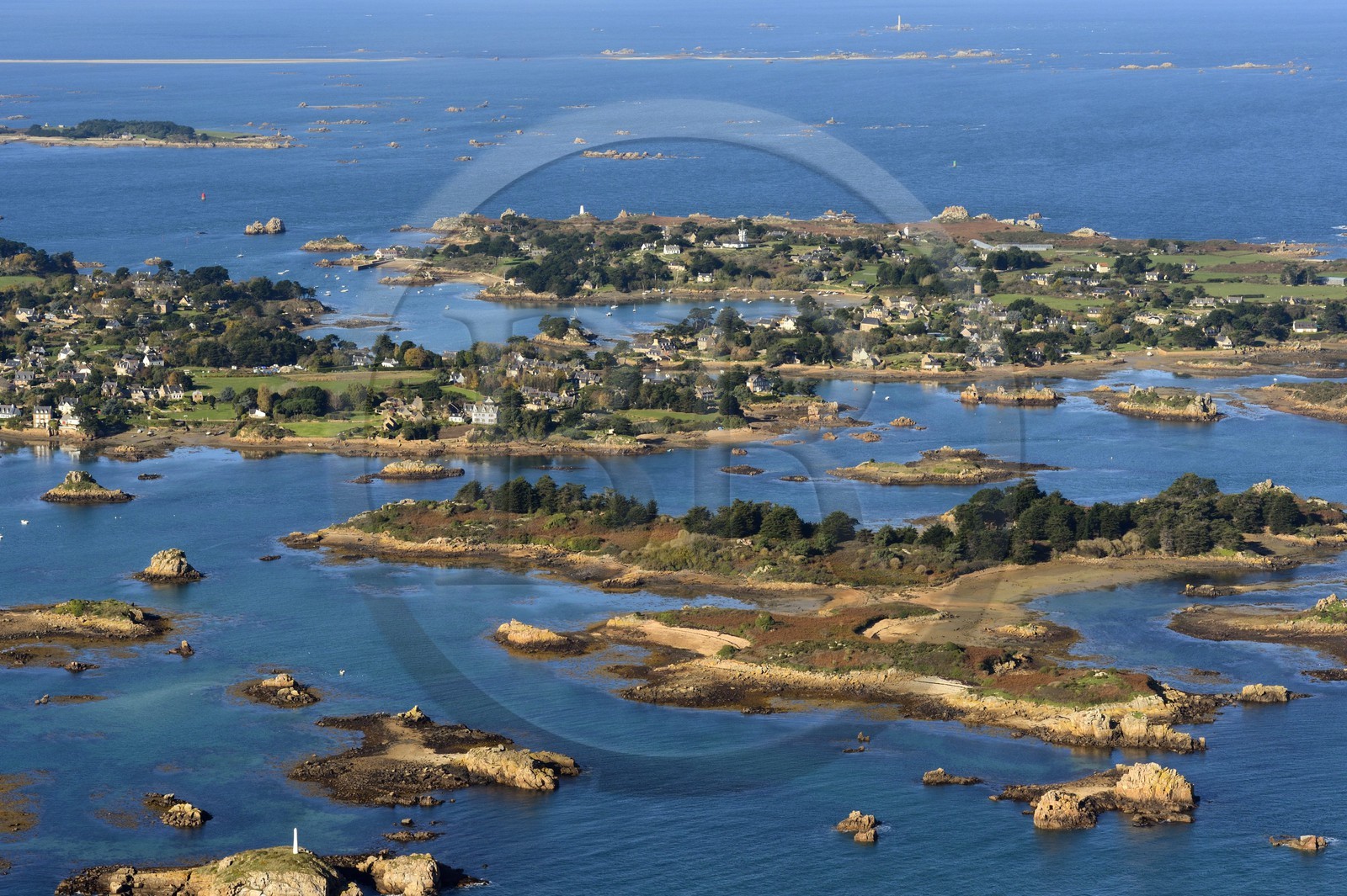 France, Côtes-d'Armor (22), Ile de Bréhat, côte ouest (vue aérienne)