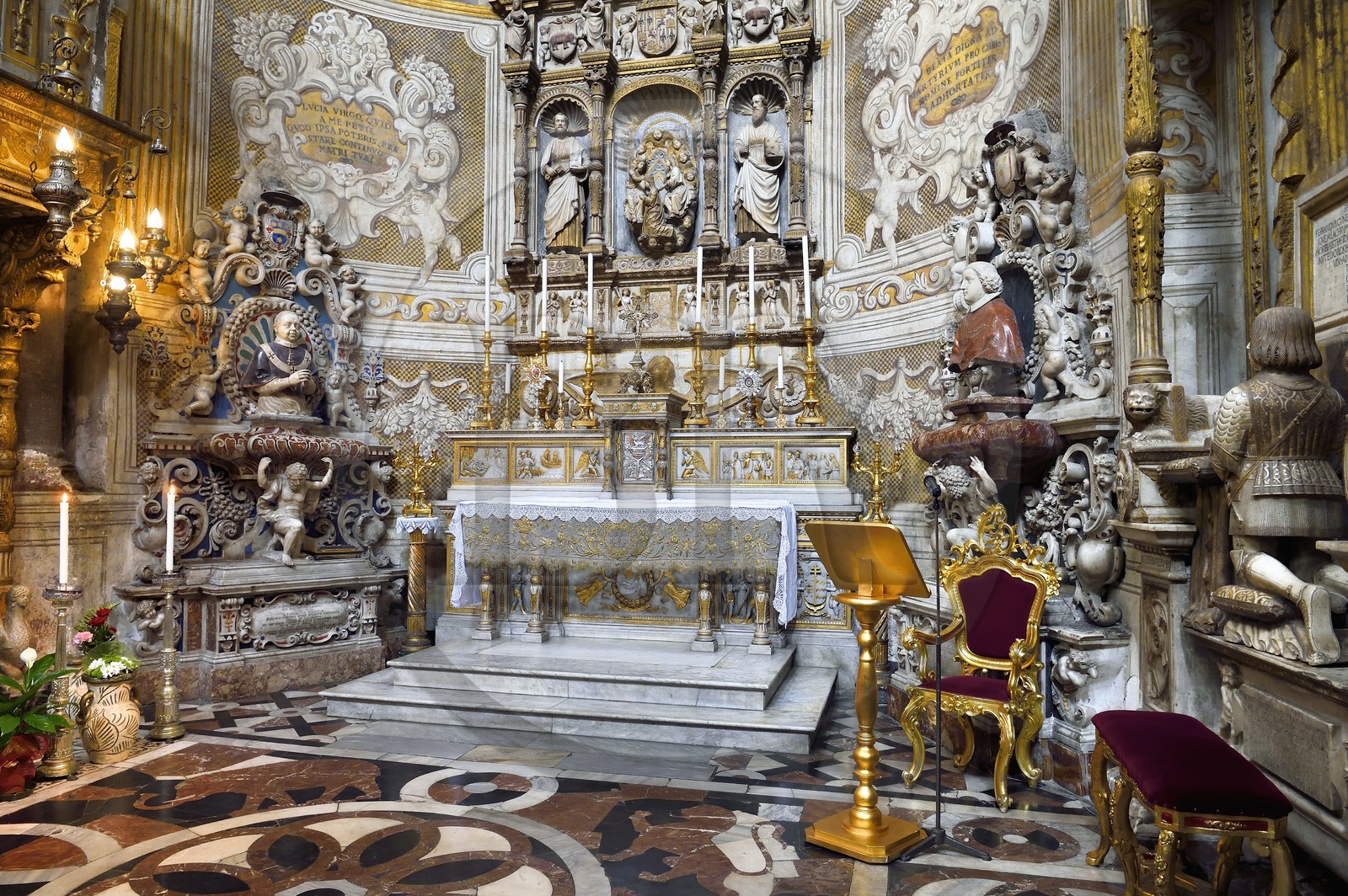 Italie, Sicile, Catane, ville baroque classée au Patrimoine Mondial de l'UNESCO, Piazza del Duomo, duomo di Sant' Agata (cathédrale Ste Agathe), Chapelle du Saint Sacrement