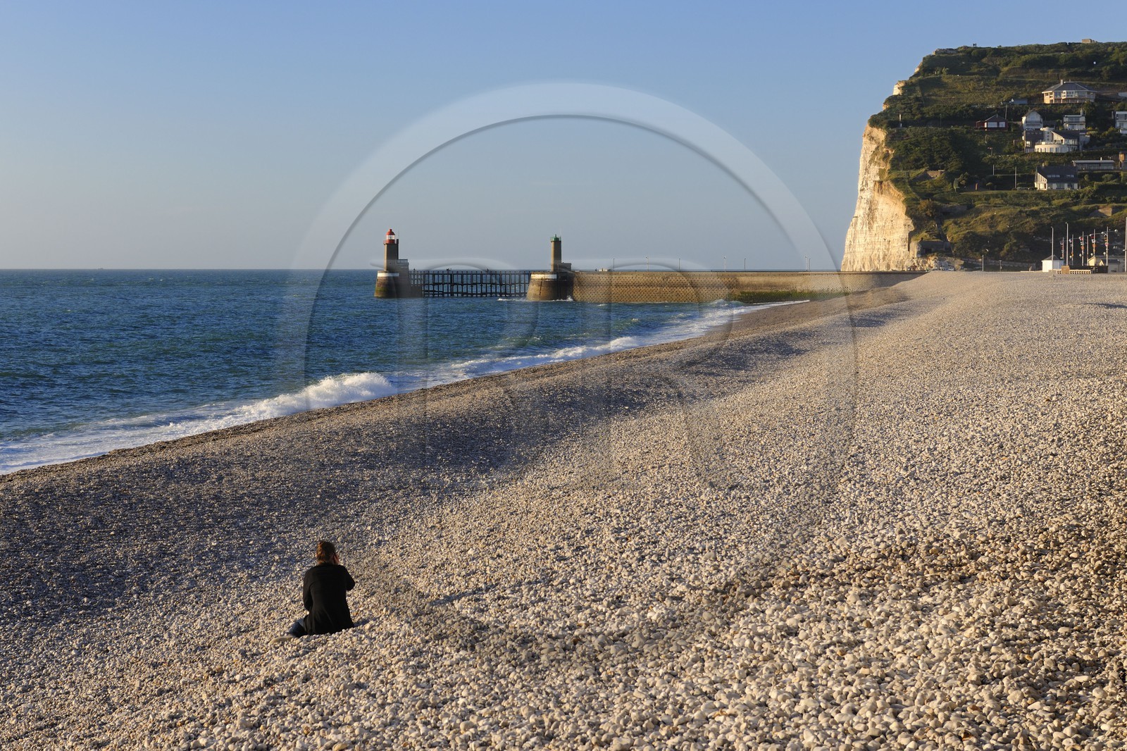 France, Seine-Maritime (76), Pays de Caux, Côte d'Albâtre, la plage de galets de Fécamp