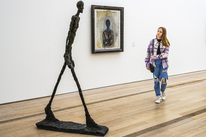 Suisse, Bâle, Riehen, fondation Beyeler,  L'Homme qui marche (1960) de Alberto Giacometti