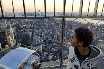 Etats-Unis, New York, Manhattan, vue depuis l'Empire State Building sur la partie sud de Manhattan, le One World Trade Center (1WTC) et la Hudson River