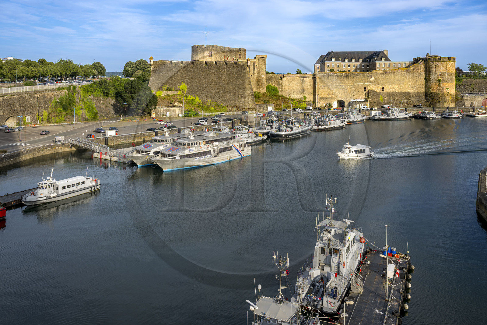 France, Finistère, Brest, the arsenal, the military port is a naval base of the French Navy, the castle which houses the National Maritime Museum at the mouth of the Penfeld river