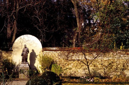 France, Paris, garden of the Foreign Missions 128 Bac Street, 7th district