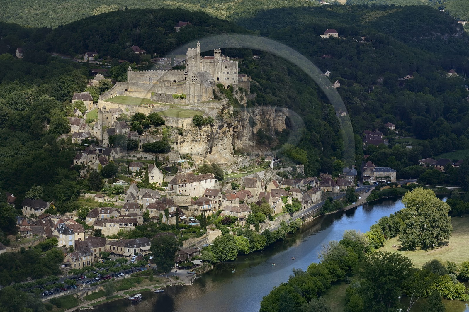 France, Dordogne, Perigord Noir, Dordogne Valley, Beynac et Cazenac, labelled Les Plus Beaux Villages de France (The Most Beautiful villages of France), medieval castle on a cliff above the Dordogne valley (aerial view)
