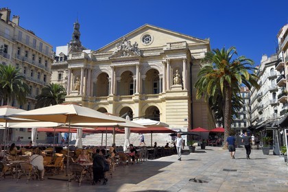 France, Var (83), Toulon, place Victor Hugo, opéra de Toulon, ancien Théâtre municipal