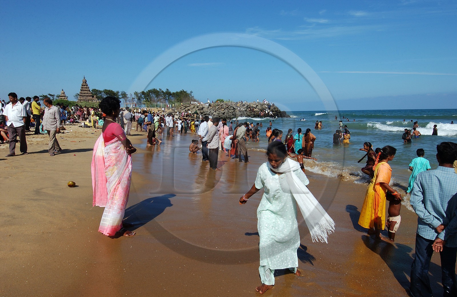 India, Tamil Nadu state, Mamallapuram beach