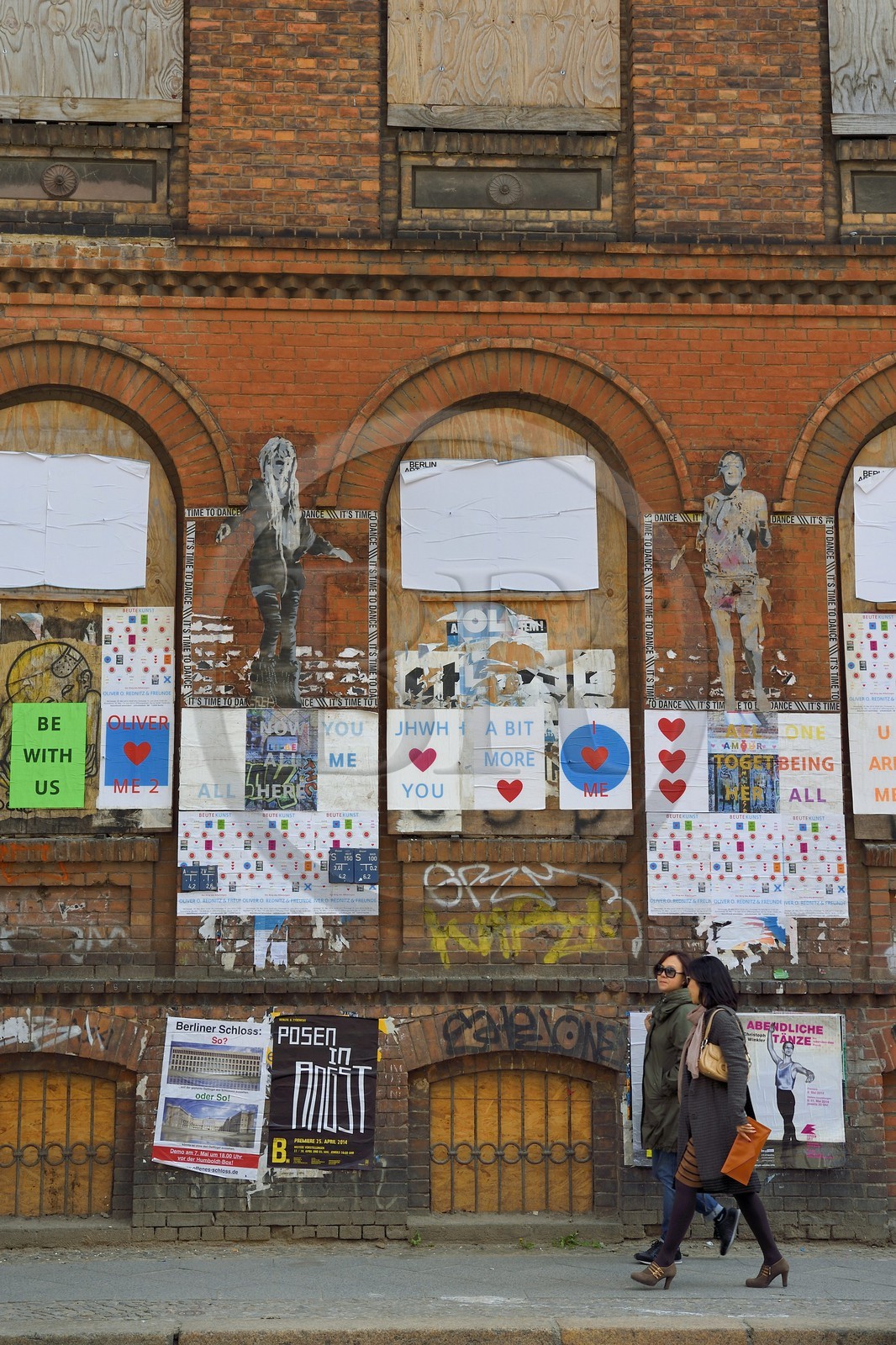 Allemagne, Berlin, Spandauer Vorstadt dans Berlin-Mitte, street art et affiches dans Auguststrasse