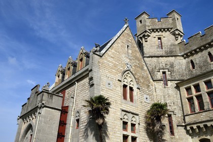 France, Pyrénées-Atlantiques (64), la côte du Pays-Basque, Hendaye, chateau d'Abbadia construit en 1870 par Eugène Viollet-le-Duc pour Antoine d'Abbadie d'Arrast