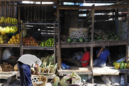 Tanzanie, Dar es-Salaam, marché de Kisutu
