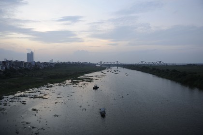 Vietnam, Hanoï, Long Bien Bridge former Paul Doumer Bridge