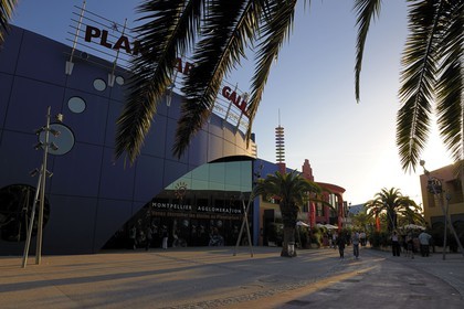 France, Hérault (34), Montpellier, Centre Commercial Odysseum, planetarium Galilée