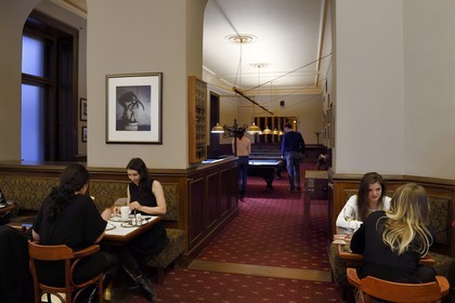 République Tchèque, Prague, Nove Mesto, café Louvre