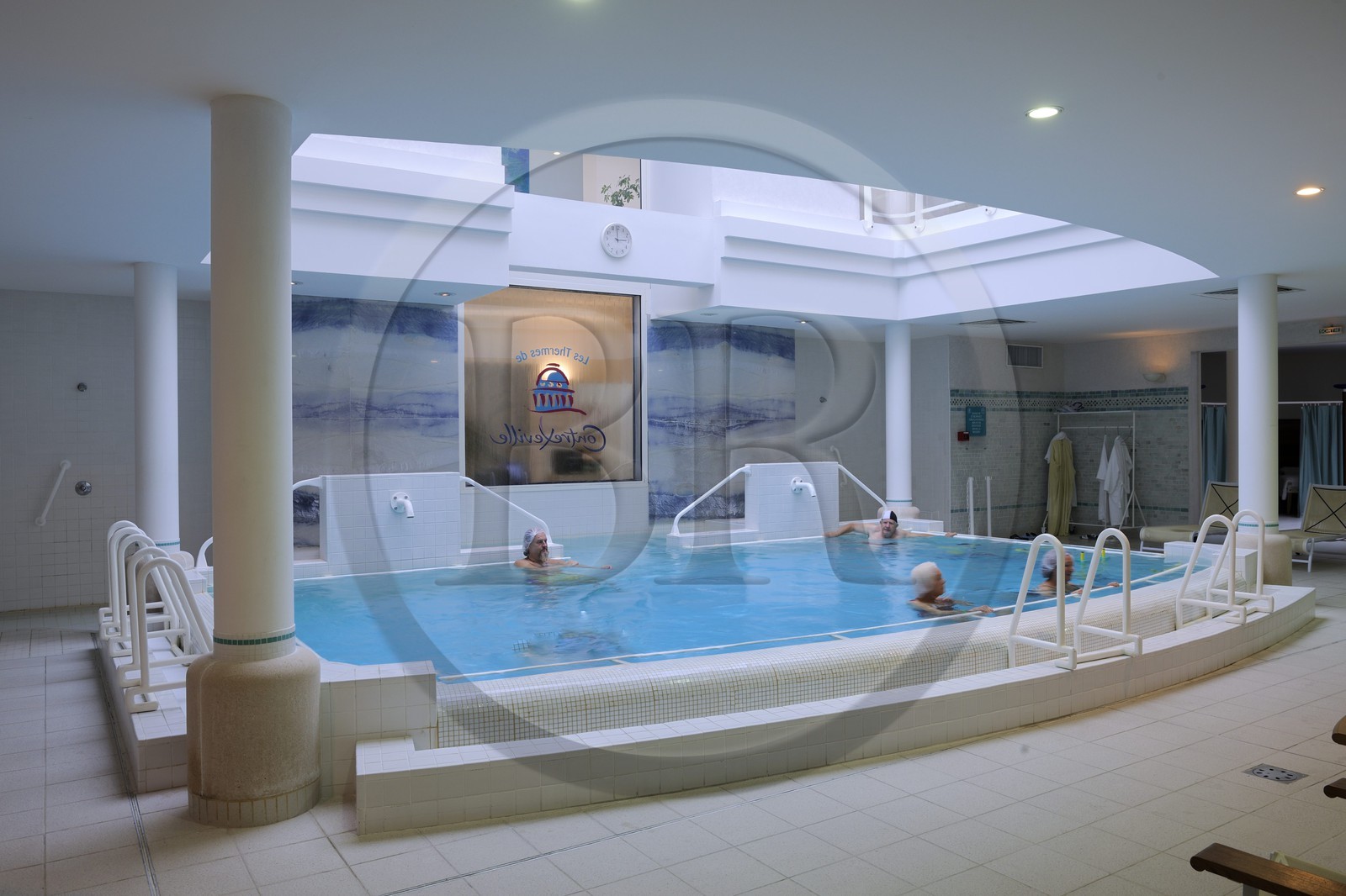 France, Vosges (88), Contrexéville, thermes de Contrexéville (Groupe Eurospa), la piscine