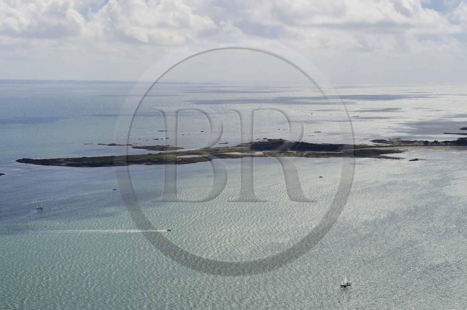 France, Morbihan (56), pointe sud de la presqu'ile de Quiberon vers les Birvideaux (vue aérienne)