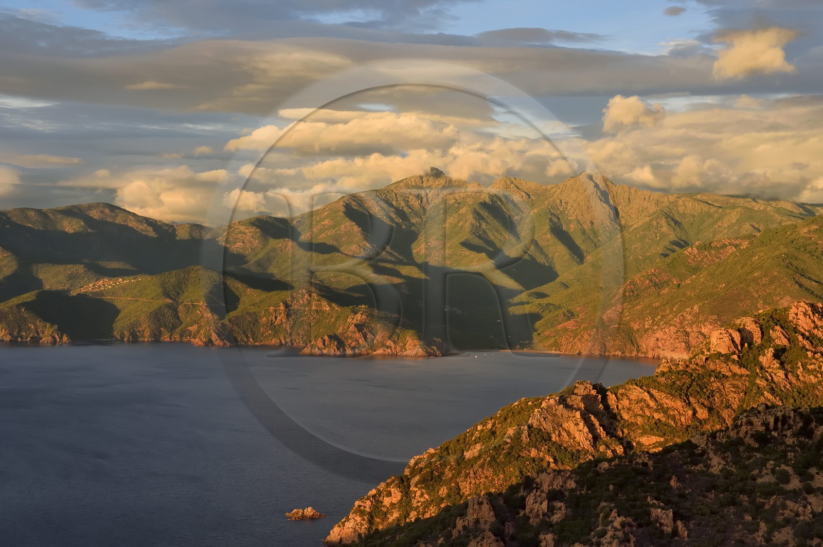 France, Corse-du-Sud (2A), Golfe de Porto, classé Patrimoine Mondial de l'UNESCO
