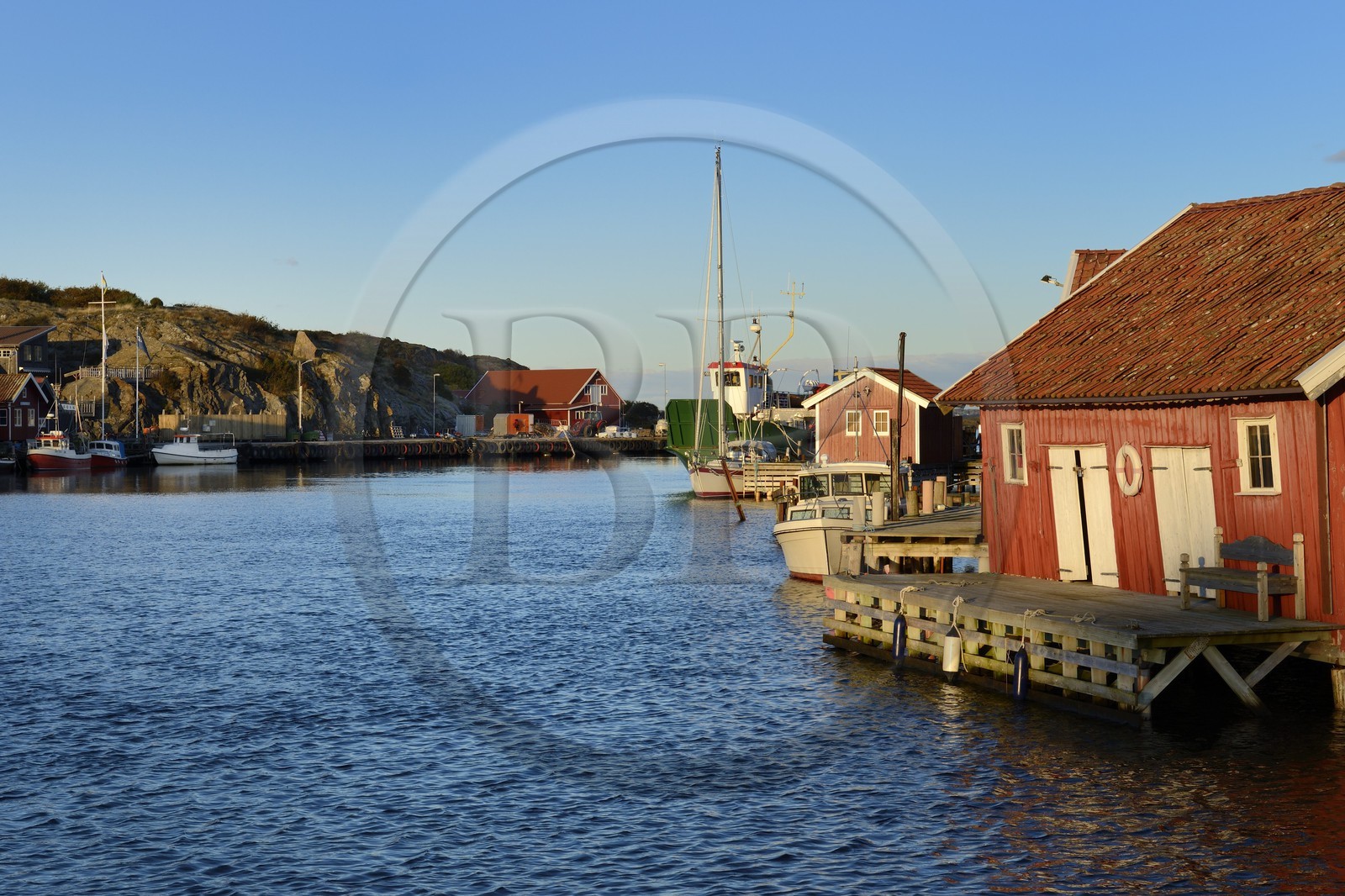 Suède, Västra Götaland, Iles Koster, le detroit de Koster à Langagarde