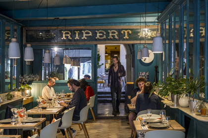 France, Vaucluse, Avignon, former restaurant Ripert became V&G, Veggie and Gastro
