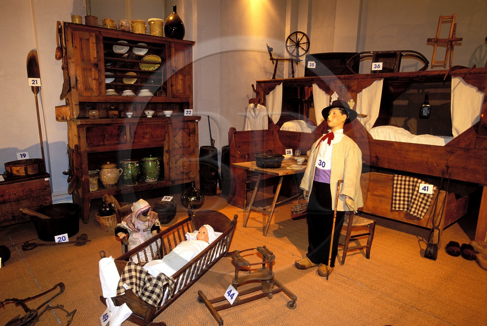 France, Savoie (73), Saint-Jean-de-Maurienne, le musée des costumes et traditions populaires