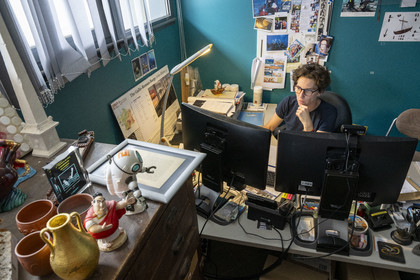 France, Bouches du Rhone, Arles, musée départemental Arles antique, Maritime archaeologist Sabrina Marlier attached to the museum in her office