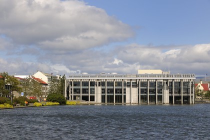 Iceland, Reykjavik, the City Hall on Lake Tjörnin