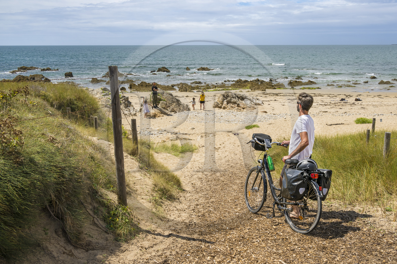 France, Vendée (85), île de Noirmoutier, Noirmoutier-en-l'Ile, plage des Lutins, randonnée à bicyclette