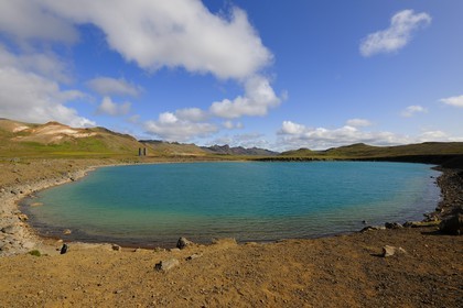 Iceland, Reykjavik Region, Krisuvik Valley, Grainvatn Lake, south of Kleifarvatn Lake
