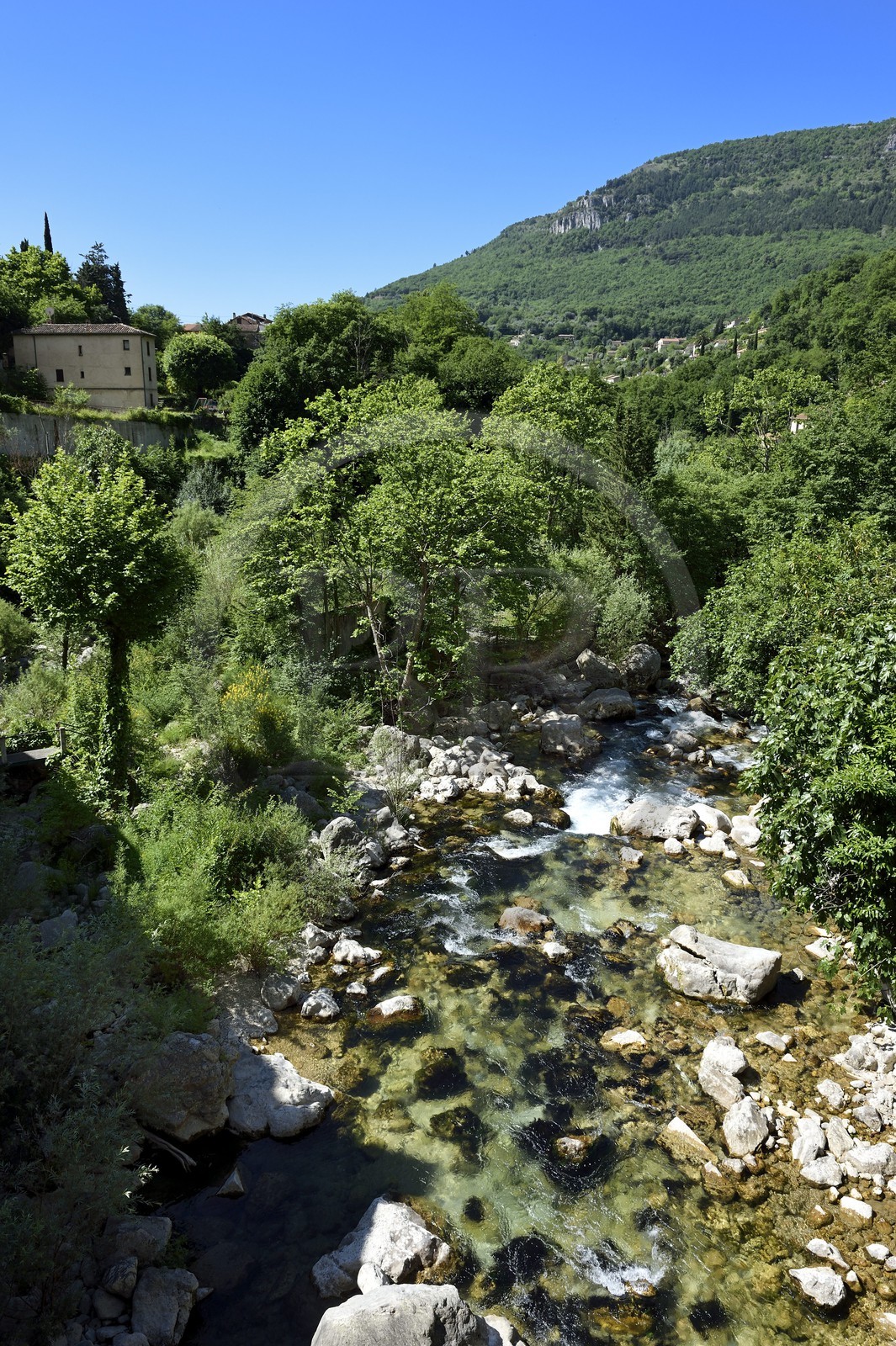 France, Alpes-Maritimes (06), Pont du Loup à Tourrettes-sur-Loup, les gorges de la rivière Le Loup