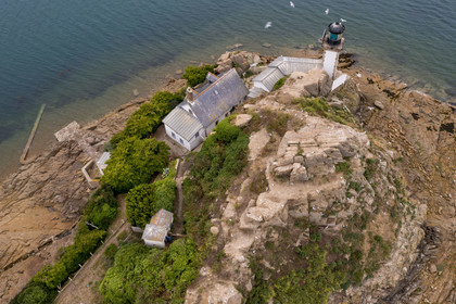 France, Finistère (29), Baie de Morlaix, Carantec, l'Ile Louët et son phare (vue aérienne)