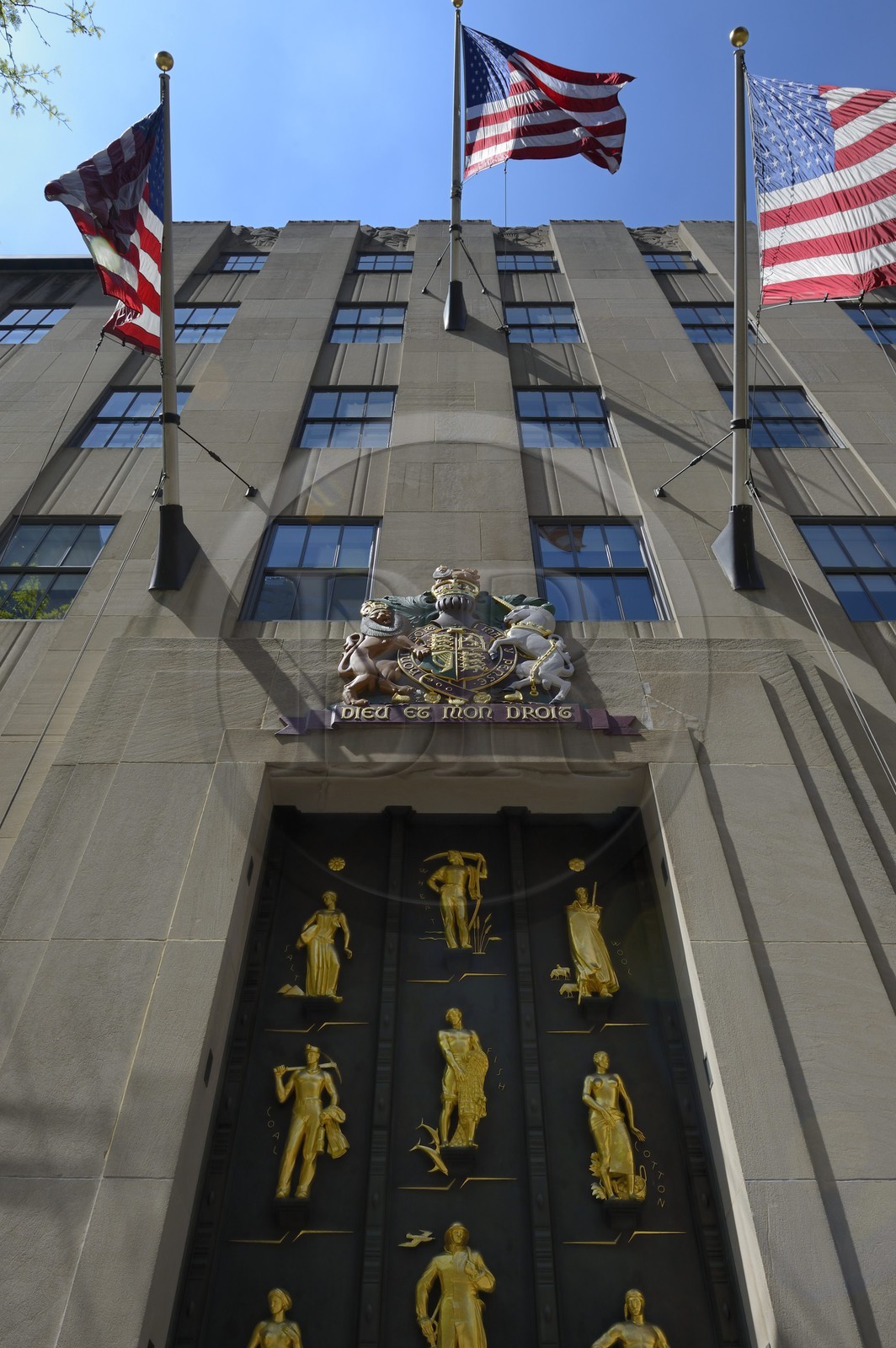 Etats-Unis, New York, Manhattan, Midtown, 5eme Avenue, Rockefeller Center, British Empire Building, armoiries de la Grande-Bretagne (Dieu et mon Droit)