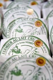 France, Haut Rhin, Wasserbourg, Ferme-auberge (farm-inn) Buchwald, munster AOP (cow's milk) produced by marcaire Michel Wehrey